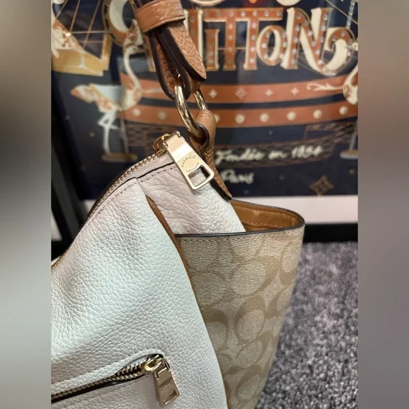 Coach Rori colorblock signature tote - Picture 12 of 16